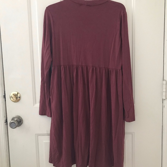 Large Annabelle Maroon Long-Sleeved Swing Dress with Pockets - Picture 6 of 9